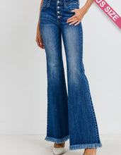 Load image into Gallery viewer, PLUS Denim Flares
